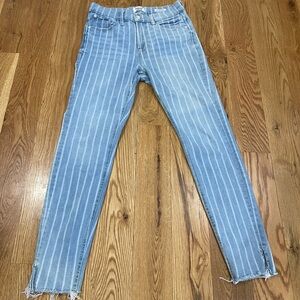 Adorable women’s jeans striped and stylish. High rise skinny vintage.